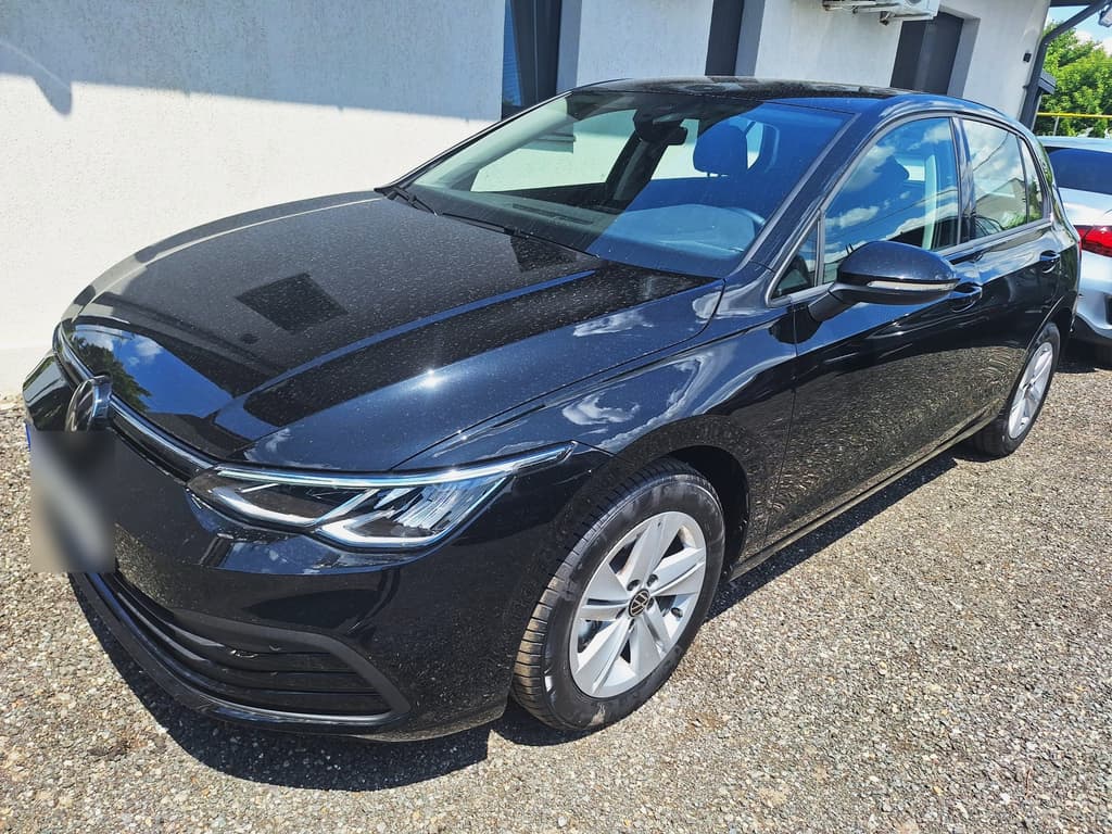 VW Golf 8